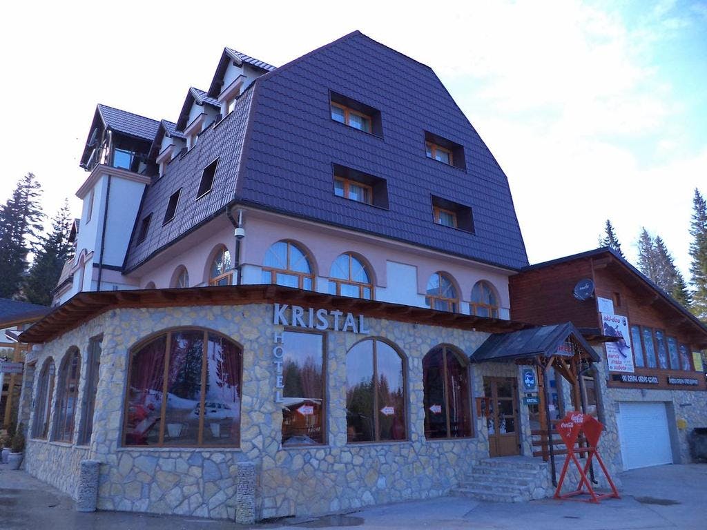Hotel Kristal – Odmor na Jahorini, Jahorina, Bosna i Hercegovina – 483 HRK – 2x noćenje za 2 osobe, 2x doručak za 2 osobe