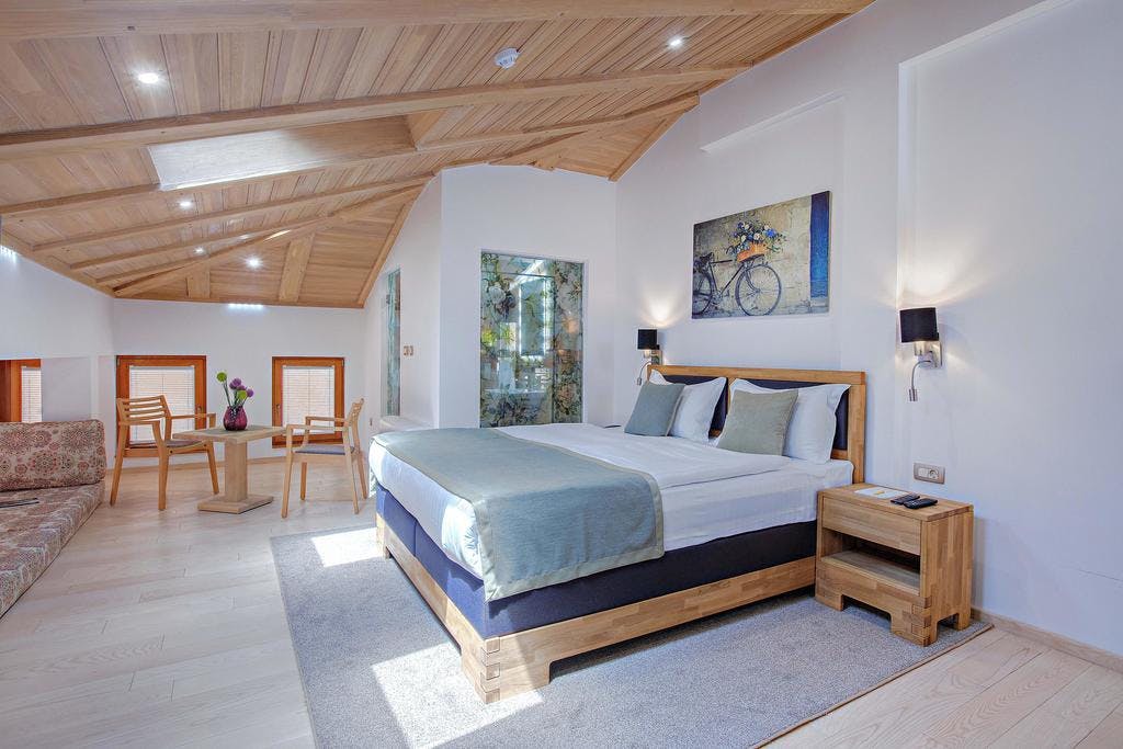 Hotel Aziza - Oddih v Sarajevu, Sarajevo, Bosna in Hercegovina - 60 EUR - 1x nočitev v dvoposteljni sobi za 2 osebi, Zajtrk