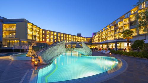 Hotel Aminess Maestral – First minute, Novigrad, Istra, Hrvatska – 2.363 HRK – 2x noćenje u dvokrevetnoj Standard sobi za 2 osobe (1 dijete do 6,99 godina besplatno), Polupansion