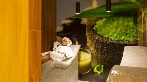 Hotel Park – Proljetni wellness paket s masažom, Makarska, Makarska rivijera, Dalmacija, Hrvatska – 2.328 HRK – 3x noćenje u dvokrevetnoj Standard sobi s balkonom za 2 osobe , Polupansion