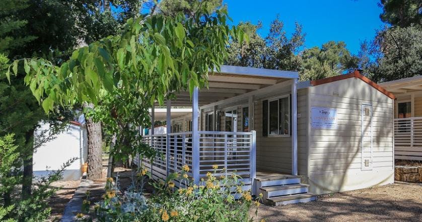 Kamp Park Soline – Top ljetovanje u Biogradu, Holiday home Dalmacija, Biograd na Moru, Dalmacija, Hrvatska – 3.993 HRK – 4x noćenje u mobilnoj kućici Dalmacija za do 6 osoba, Troškovi struje, plina i vode