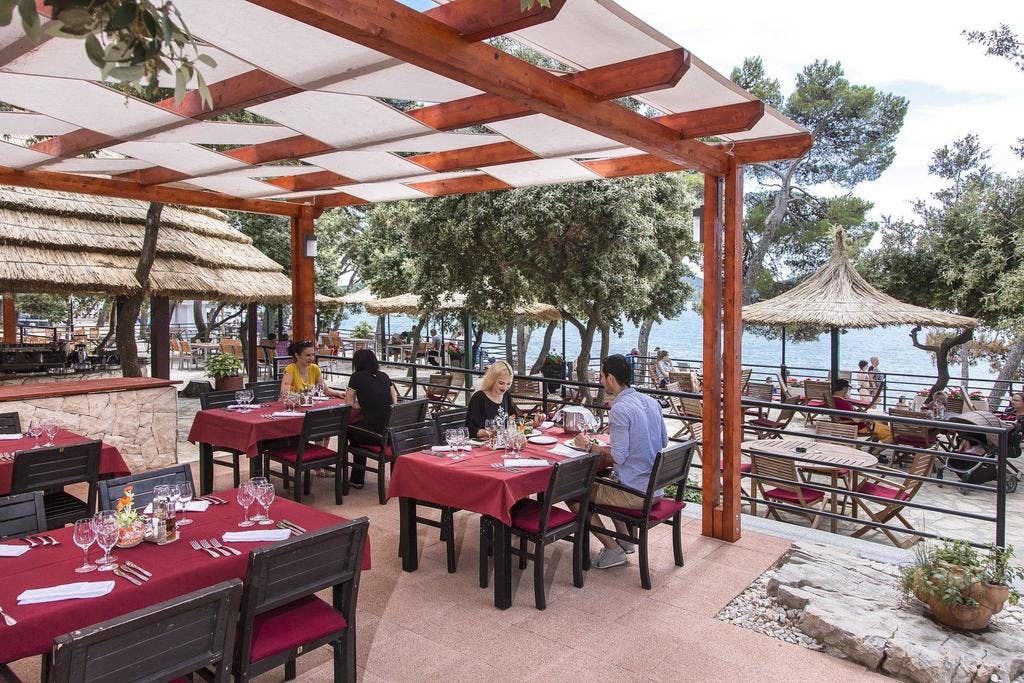 Kamp Park Soline – Top ljetovanje u Biogradu, Comfort Family, Biograd na Moru, Dalmacija, Hrvatska – 7.644 HRK – 7x noćenje u mobilnoj kućici Comfort Family za do 6 osoba, Troškovi struje, plina i vode