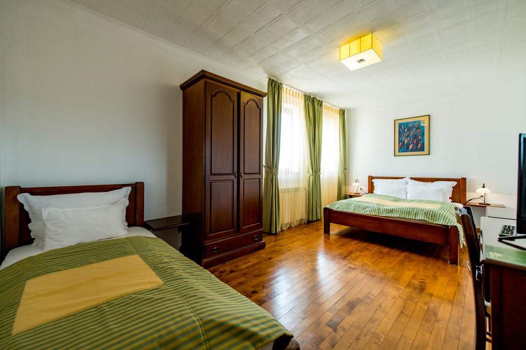 Hotel Sunce Vlašić - Wellness oddih na Vlašiću, Vlašić, Bosna in Hercegovina - 67 EUR - 1x nočitev v Standard sobi za 2 osebi (1 otrok do 6,99 let brezplačno), Zajtrk