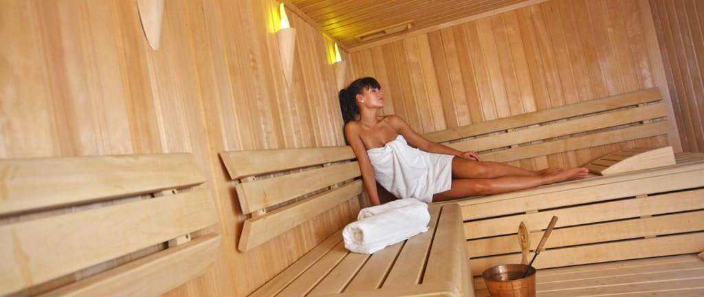Hotel Lovec – Prestižni wellness paket na Bledu, Bled, Slovenija – 1.956 HRK – 3x noćenje s doručkom za 2 osobe, Korištenje jacuzzija i sauna