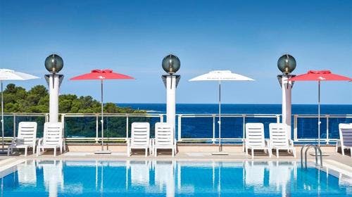 Hotel Gran Vista Plava Laguna – First minute ljeto, Poreč, Istra, Hrvatska – 3.893 HRK – 7x noćenje u dvokrevetnoj Klasik sobi s balkonom morska strana za 2 osobe (1 dijete do 11,99 godina besplatno) , Polupansion