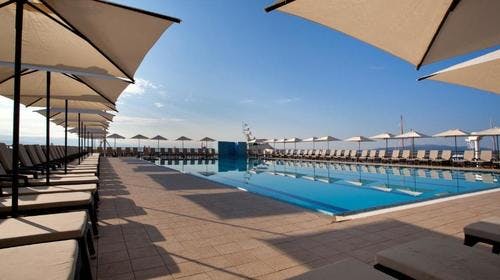 Hotel Admiral – First minute ljeto u Opatiji, Opatija, Hrvatska – 10.021 HRK – 7x noćenje u dvokrevetnoj Superior sobi (morska strana) s balkonom za 2 osobe (1 dijete do 11,99 godina i 1 dijete do 2,99 godina besplatno), Polupansion (bogati buffet doručak i večera)