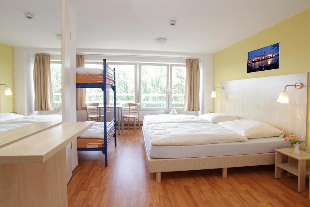 A&O Wien Stadthalle - City break v srcu Dunaja, Dunaj, Avstrija - 67 EUR - 1x nočitev v dvoposteljni Standard sobi ali Family sobi za 2 osebi (2 otroka do 17. leta brezplačno), Zajtrk