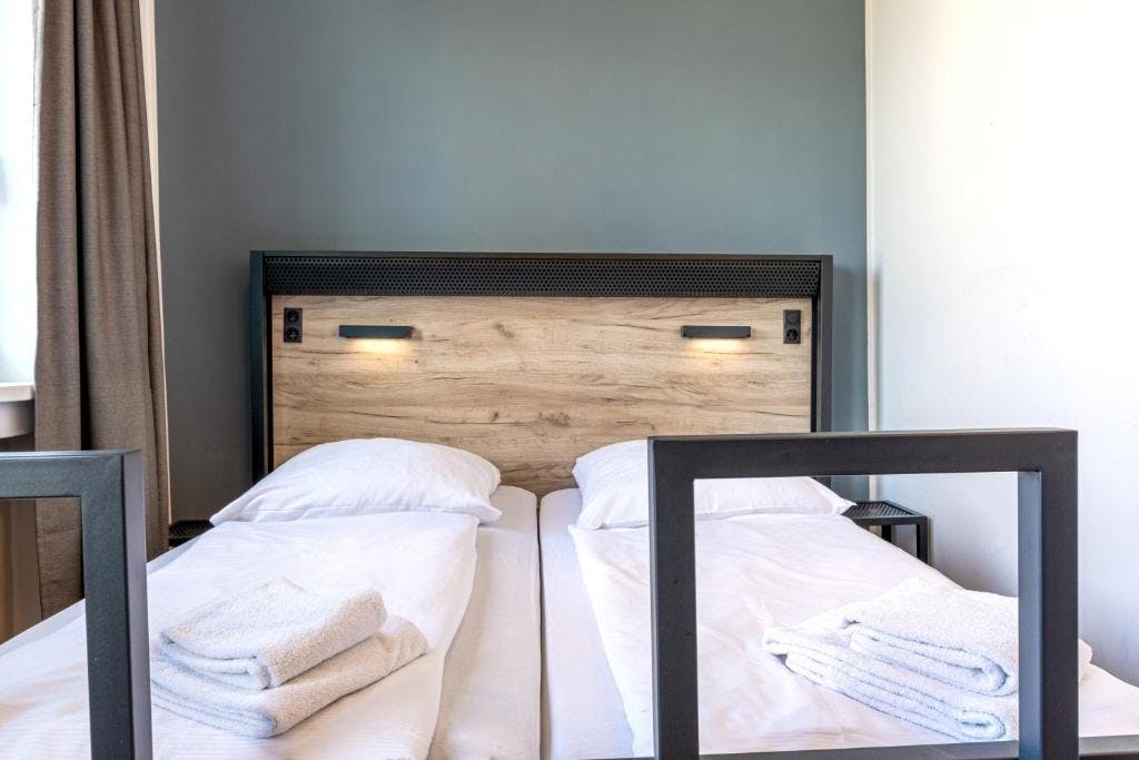 A&O München Laim - City break na Bavarskem, München, Nemčija - 158 EUR - 2x nočitev v dvoposteljni Standard sobi ali Family sobi za 2 osebi (2 otroka do 17. leta brezplačno), Zajtrk