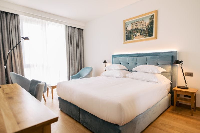 Hotel Miramare - Luksuzno poletje v dvoje - Posebna akcija, Crikvenica, Hrvaška - 1440 EUR - 5x nočitev v dvoposteljni Superior sobi za 2 osebi, Polpenzion