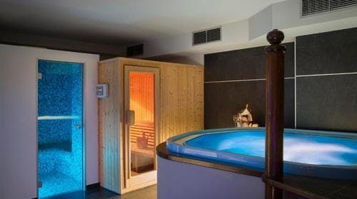 Hotel Laurus – Proljetno spa opuštanje u Opatiji, Opatija, Hrvatska – 1.275 HRK – 2x noćenje u dvokrevetnoj sobi za 2 osobe, Bogati buffet doručak