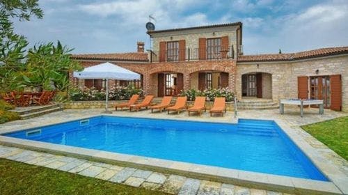 The Blueview Vile – Prestižne vile s bazenom u Istri, Sveti Lovreč Pazenatički, Istra, Hrvatska – 2.859 HRK – 2x noćenje u The Blueview Vilama za do 8 osoba, Korištenje vanjskog grijanog bazena