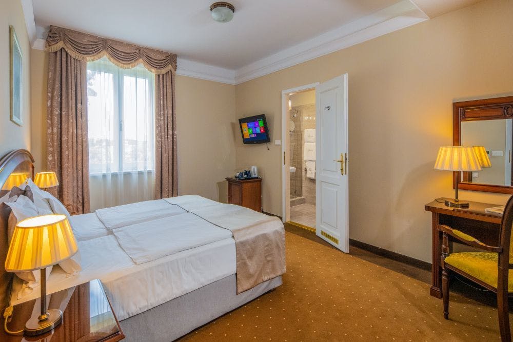 La Contessa Castle Hotel - Manor House - Kraljevski oddih, Szilvásvárad, Madžarska - 280 EUR - 2x noćitev v Standard Manor house sobi za 2 osebi, Polpenzion