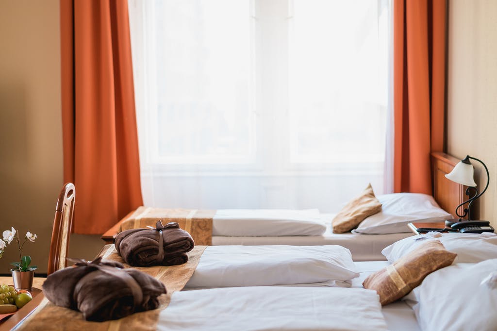City Hotel Unio Budapest - Oddih v središču Budimpešte, Budimpešta , Madžarska - 172 EUR - 2x nočitev v dvoposteljni Standard sobi za 2 osebi (1 otrok do 6 let brezplačno), Samopostrežni zajtrk