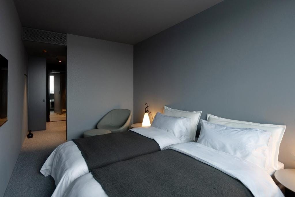 Hotel Zonar Zagreb - Poletni oddih v Zagrebu, Zagreb, Hrvaška - 115 EUR - 1x nočitev v Monochrome dvoposteljni sobi za 2 osebi, Zajtrk