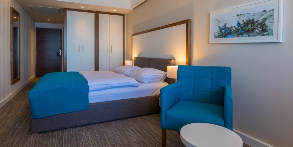 Hotel Katarina - Septembrsko razvajanje v Selcah, Selce, Hrvaška - 409 EUR - 2x nočitev v Standard dvoposteljni sobi z balkonom za 2 osebi (1 otrok do 11,99 let brezplačno), Polpenzion