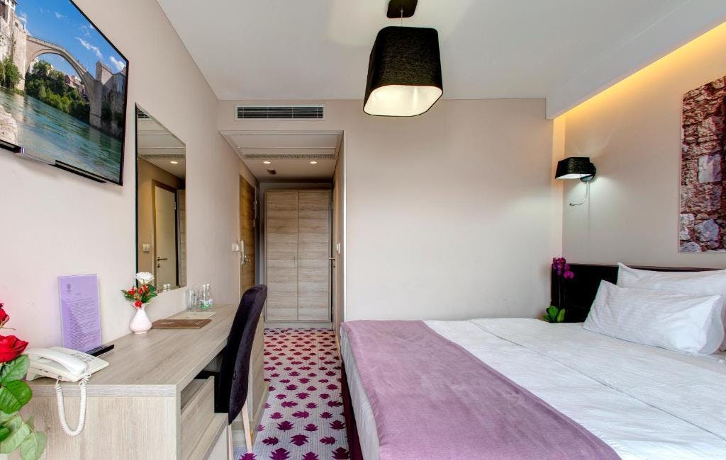 Eden Hotel & Spa - Wellness oddih v Mostarju v dvoje, Mostar, Bosna in Hercegovina - 86,50 EUR - 1x nočitev v dvoposteljni sobi za 2 osebi, Zajtrk