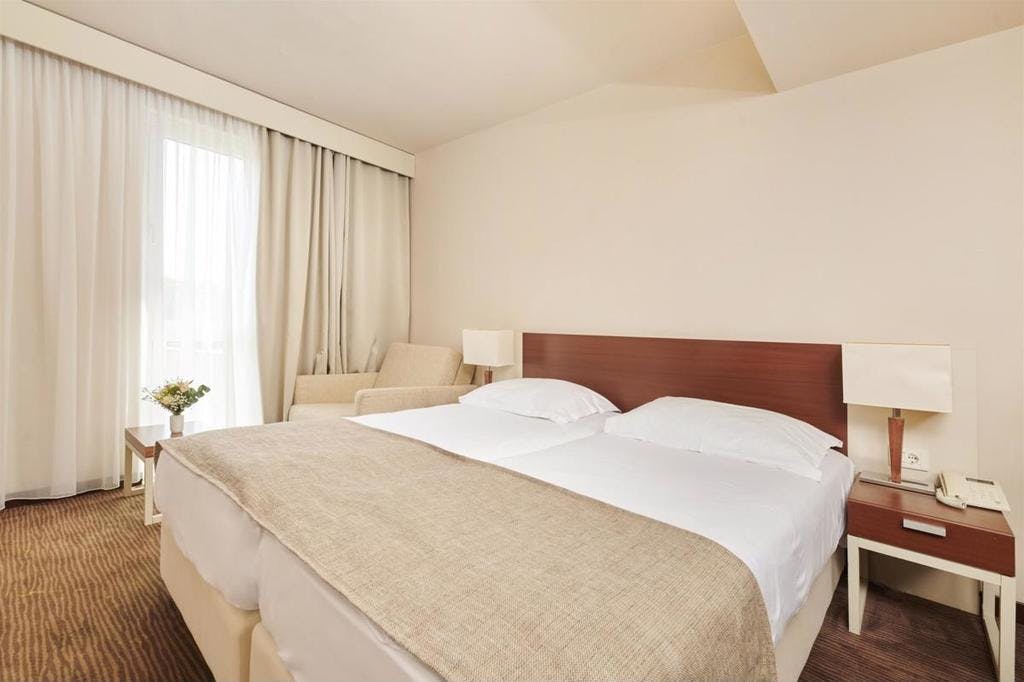 Hotel Albatros Plava Laguna - All inclusive poletje v Poreču, Poreč, Istra, Hrvaška - 1869 EUR - 7x nočitev v dvoposteljni Economy sobi za 2 osebi, All inclusive
