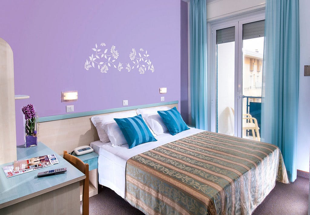 Hotel Diana - Oddih ob italijanski obali, Rimini, Italija - 259 EUR - 2x nočitev v dvoposteljni Standard sobi za 2 osebi, Polpenzion