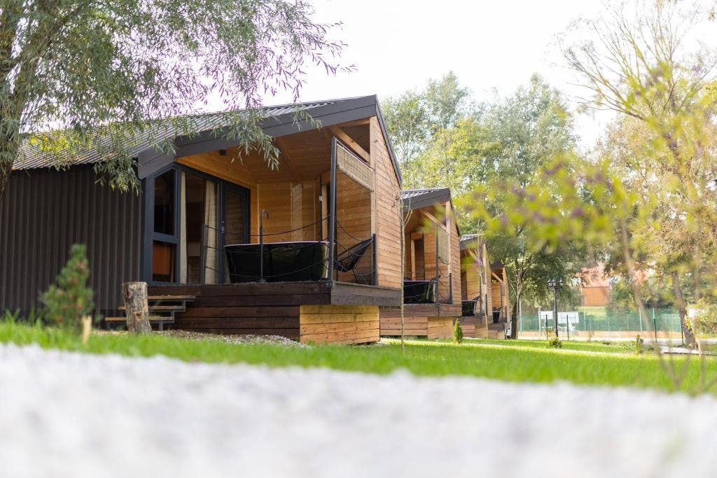 Glamping Resort Halicanum - Toplice Sveti Martin - Odmor tijekom tjedna s uključenim kartama za kupanje, Sveti Martin na Muri, Hrvatska - 169 EUR - 2x noćenje u glamping kućici za 2 osobe, Polupansion (doručak i večera u restoranu Halicanum)