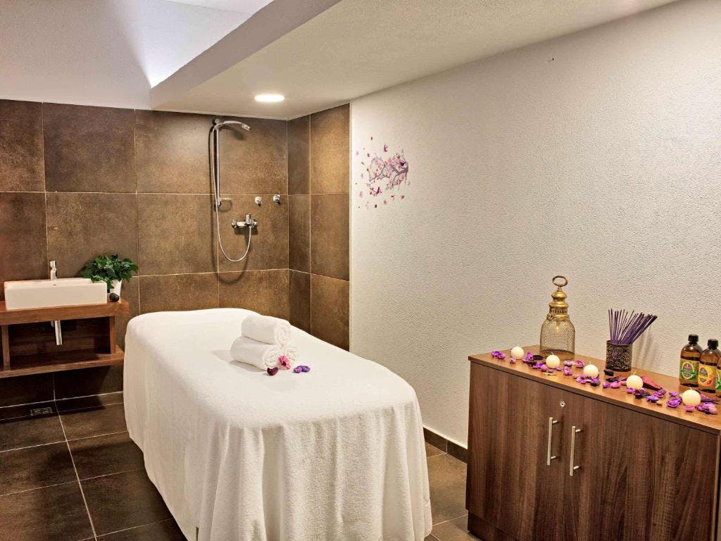 Ibis Styles Sarajevo - Dan sproščanja v Wellness & Spa centru, Sarajevo, Bosna in Hercegovina - 9,50 EUR - Celodnevna uporaba Wellness & Spa centra za 1 osebo: fitness, bazen, finska in infrardeča savna, relax soba, Brezplačno parkirišče
