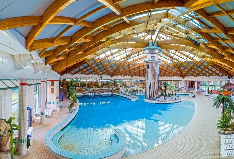 Spa House Blue Lagoon - Terme Čatež, Čatež ob Savi, Slovenija - 290 EUR - 3x noćenje u kućici Spa House Blue Lagoon za do 8 osoba (6 odraslih osoba i 2 djece do 11,99 godina), Posteljina i ručnici