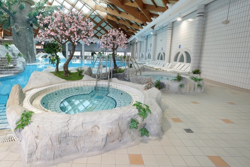 Spa House Blue Lagoon - Terme Čatež, Čatež ob Savi, Slovenija - 200 EUR - 2x noćenje u kućici Spa House Blue Lagoon za do 8 osoba (6 odraslih osoba i 2 djece do 11,99 godina), Posteljina i ručnici