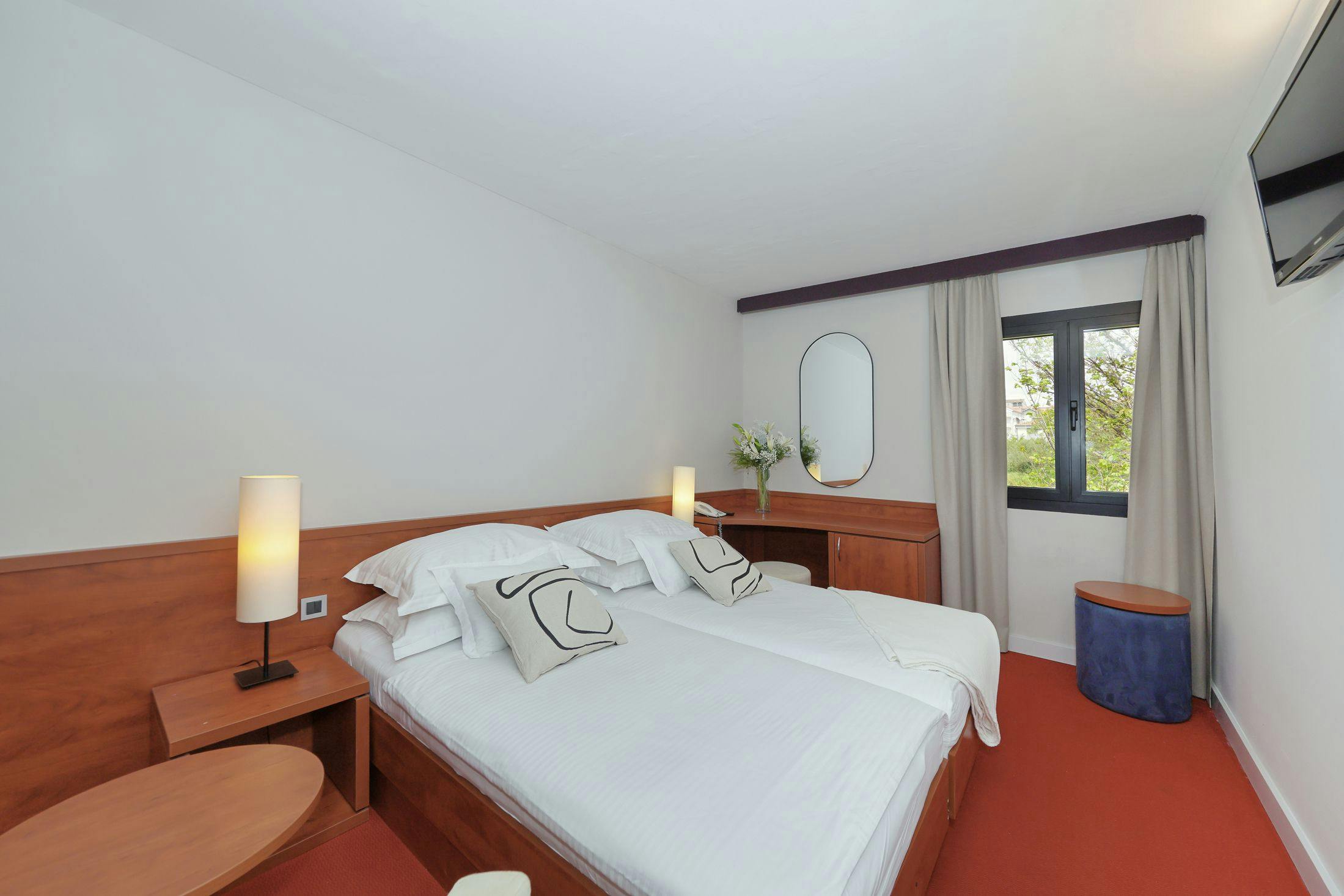 Ilirija Resort - Hotel Villa Donat - Zabavno poletje s polnim penzionom, Sv. Filip Jakov, Hrvaška - 459 EUR - 3x nočitev v dvoposteljni Comfort sobi za 2 osebi (1 otrok do 7. leta in 1 otrok do 12. leta brezplačno), Polni penzion