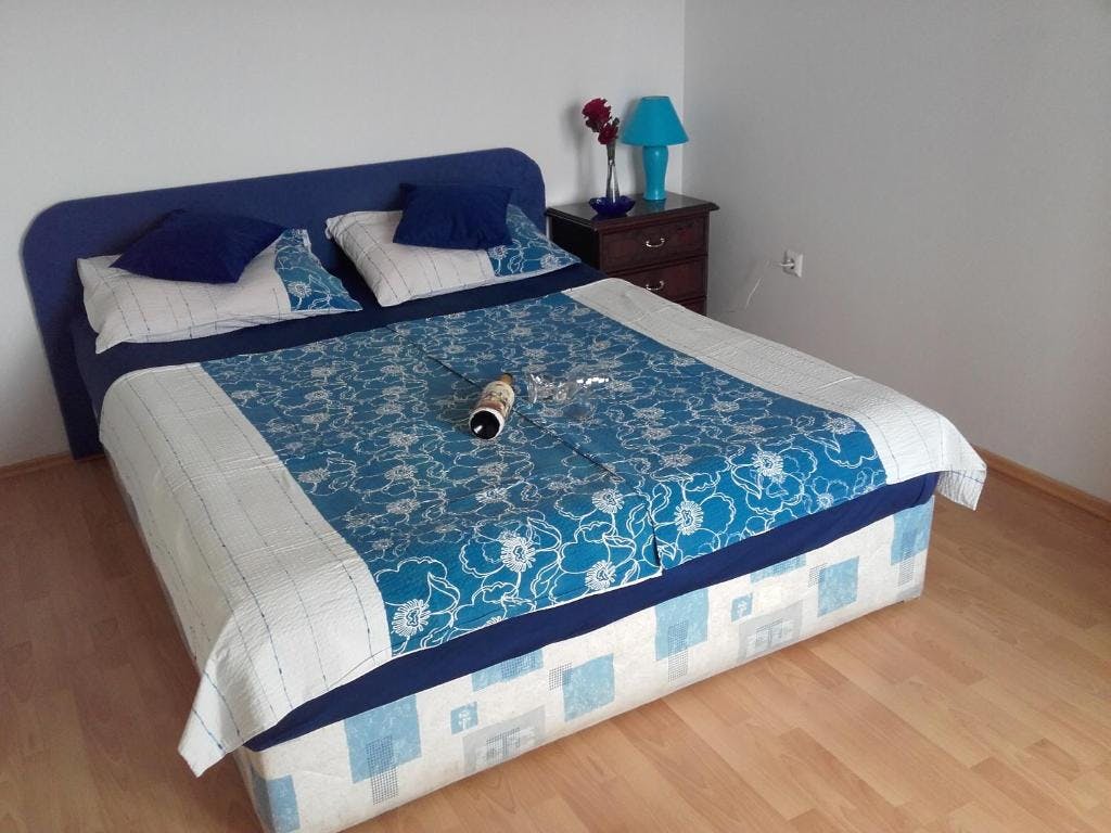 Villa Angie - Družinski oddih v Biogradu na Moru, Biograd na Moru, Dalmacija, Hrvaška - 99 EUR - 2x nočitev v moderno opremljenem apartmaju za 4 osebe, Posteljnina in brisače