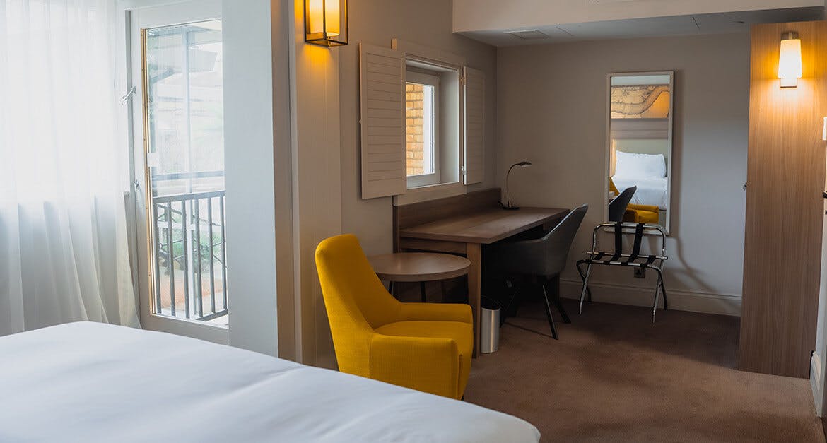 A&O London Docklands Riverside - Eleganten oddih tik ob Temzi, London, Združeno kraljestvo - 79 EUR - 1x nočitev v dvoposteljni Standard sobi ali Family sobi za 2 osebi (2 otroka do 17. leta brezplačno), Samopostrežni zajtrk