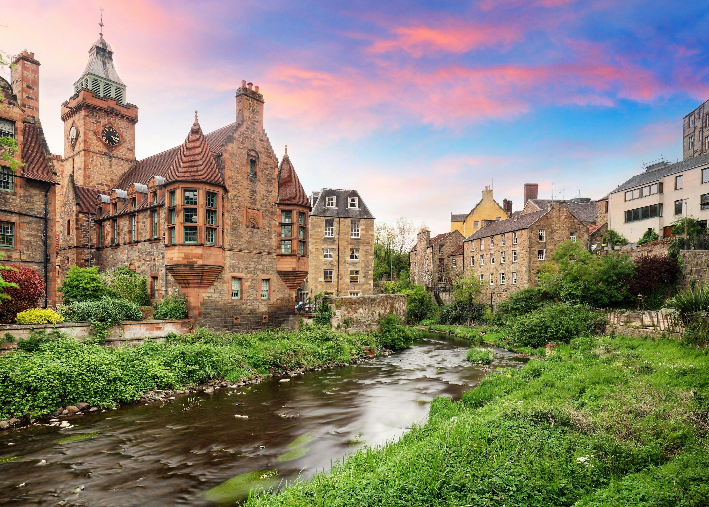 Počitnice na Škotskem z letom iz Ljubljane, Edinburgh, Združeno kraljestvo - 1599 EUR - 7x nočitev v hotelu ali apartmaju za 2 odrasli osebi, 2x povratna letalska karta Ljubljana - Edinburgh - Ljubljana