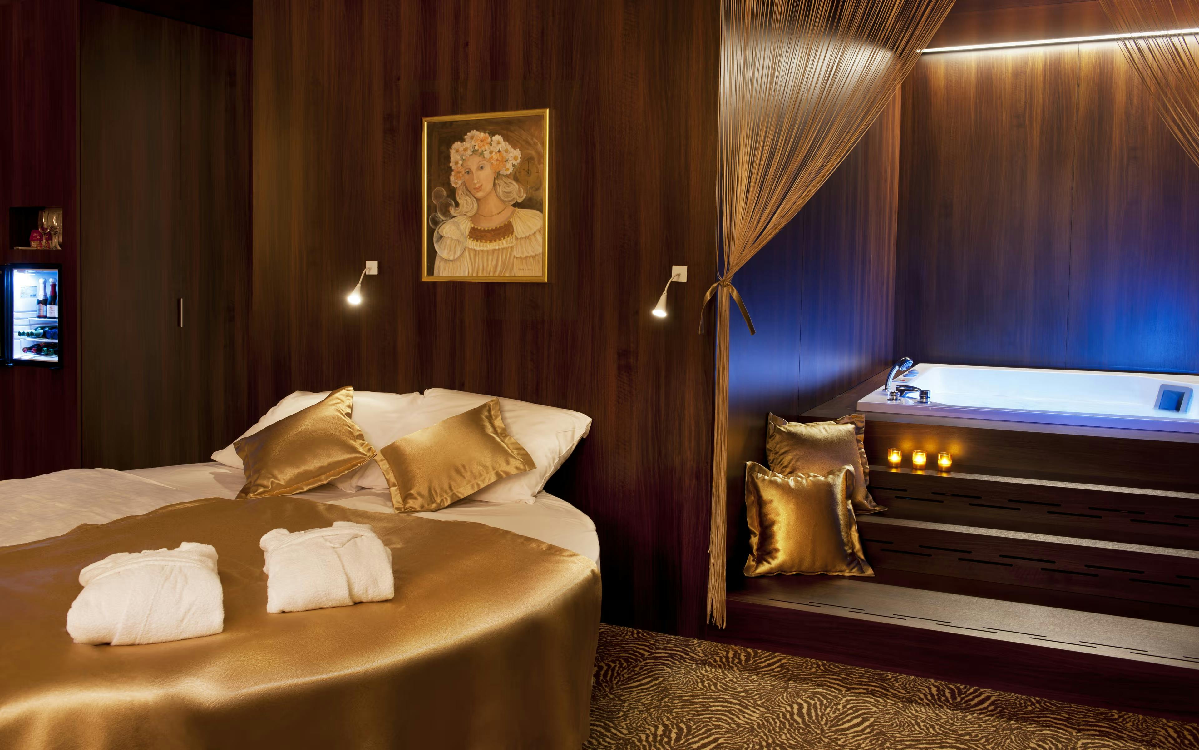 Rimske terme / Adults only - Hotel Rimski dvor Superior - VIP opuštanje u suiti s whirpoolom, Rimske Terme, Slovenija - 680 EUR - 2x noćenje u suiti s whirpoolom u hotelu Rimski dvor za 2 osobe, Polupansion (bogat buffet doručak i večera)