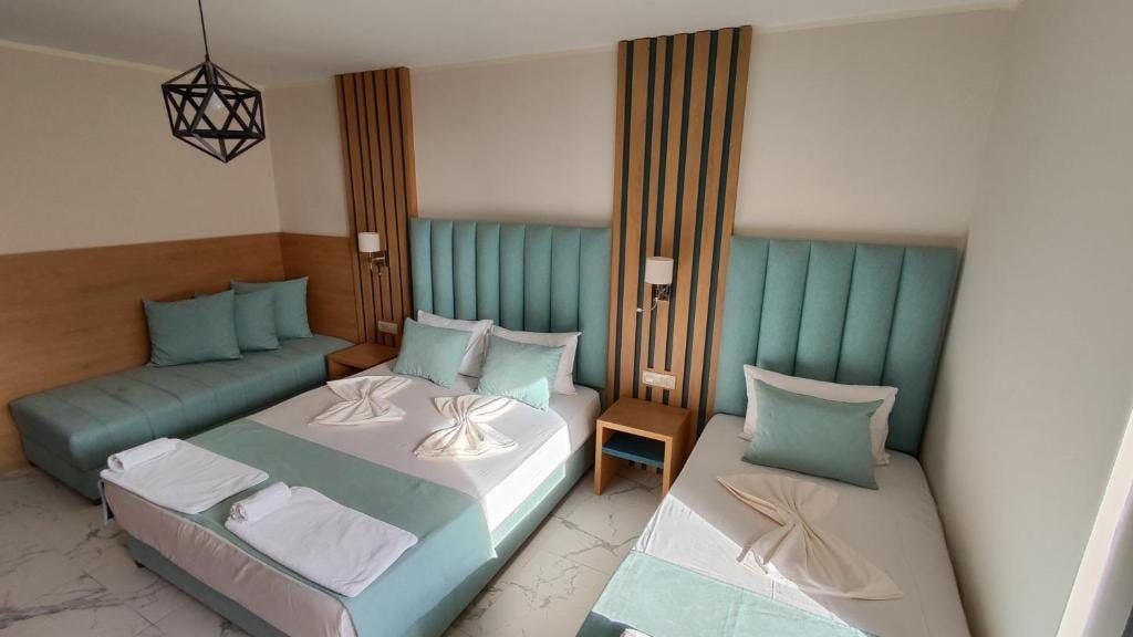 Hotel Monte Mare - Družinski all inclusive konec poletja v Črni gori, Čanj, Črna gora - 1679 EUR - 7x nočitev v družinskem apartmaju za 2 osebi (2 otroka do 12. leta brezplačno), All inclusive