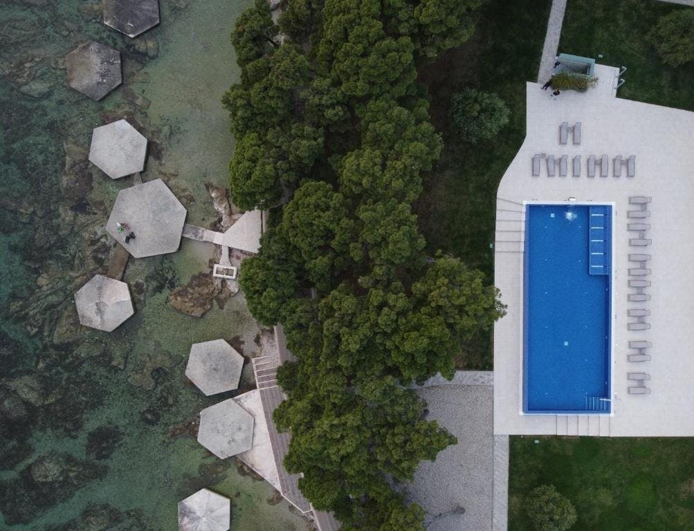 Villa Arausa - Obiteljski all inclusive light kraj ljeta uz more