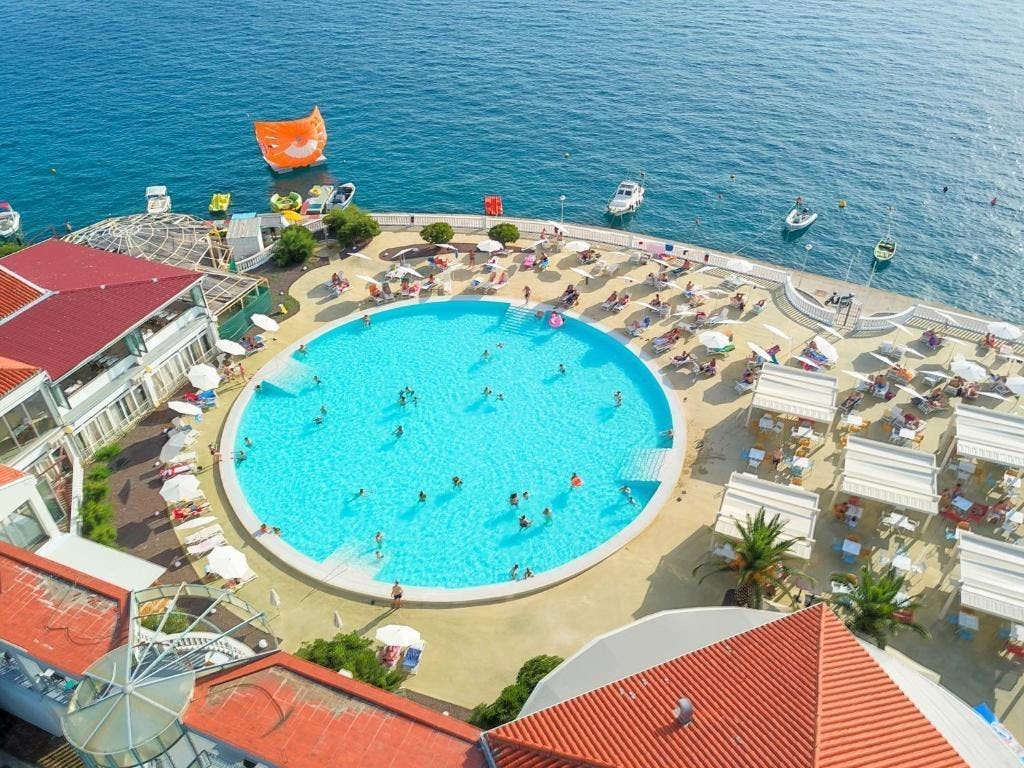 Hotel Katarina - Last minute ljeto za velike obitelji u Selcu
