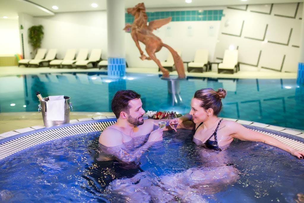 Grand Hotel Sava Superior - Romantično uživanje u Rogaškoj Slatini, Rogaška Slatina, Slovenija - 299 EUR - 2x noćenje u dvokrevetnoj Superior sobi za 2 osobe, Polupansion