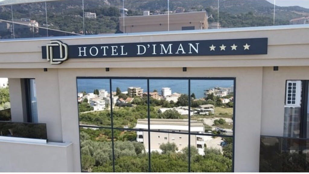 Hotel D'iman - Vrhunski odmor uz more, Dobre Vode, Crna Gora - 316 EUR - 5x noćenje u dvokrevetnoj Superior sobi za 2 osobe (1 dijete do 15 godina i 1 dijete do 2 godine besplatno), Doručak
