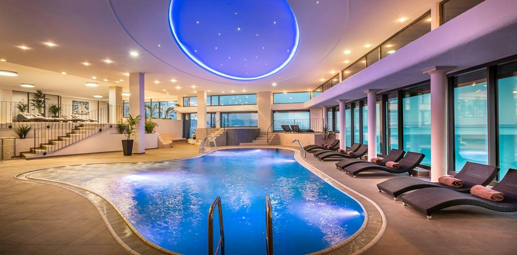 Grand Hotel Adriatic 3* - Vrhunsko wellness vikend opuštanje u Opatiji