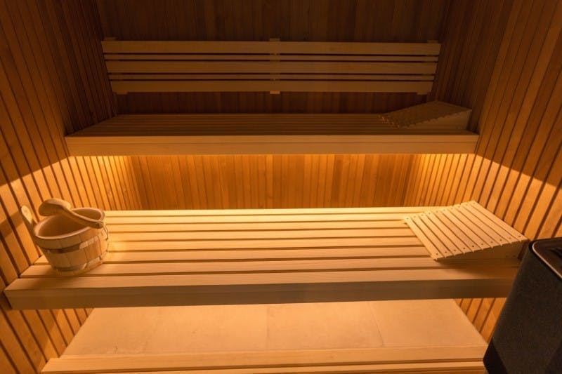 Hotel Adriale - Ljetni obiteljski odmor na prekrasnoj lokaciji, Kreševo, Bosna i Hercegovina - 75,50 EUR - 1x noćenje u Superior dvokrevetnoj sobi za 2 osobe (2 djece do 12 godina besplatno), Doručak u restoranu Regius