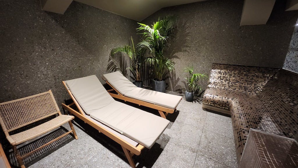 Hotel Terme Jezerčica - Opuštanje u Termama tijekom vikenda - Standard plus soba, Donja Stubica, Hrvatska - 419 EUR - 2x noćenje u Standard plus sobi za 2 osobe (1 dijete do 13,99 godina i 1 dijete do 4,99 godina besplatno), Polupansion