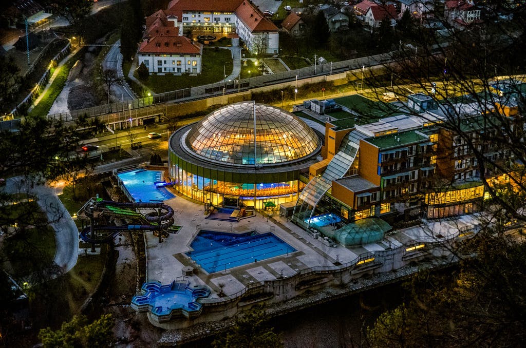 Hotel Thermana Park Laško Superior - Luksuzno termalno opuštanje - Soba s balkonom