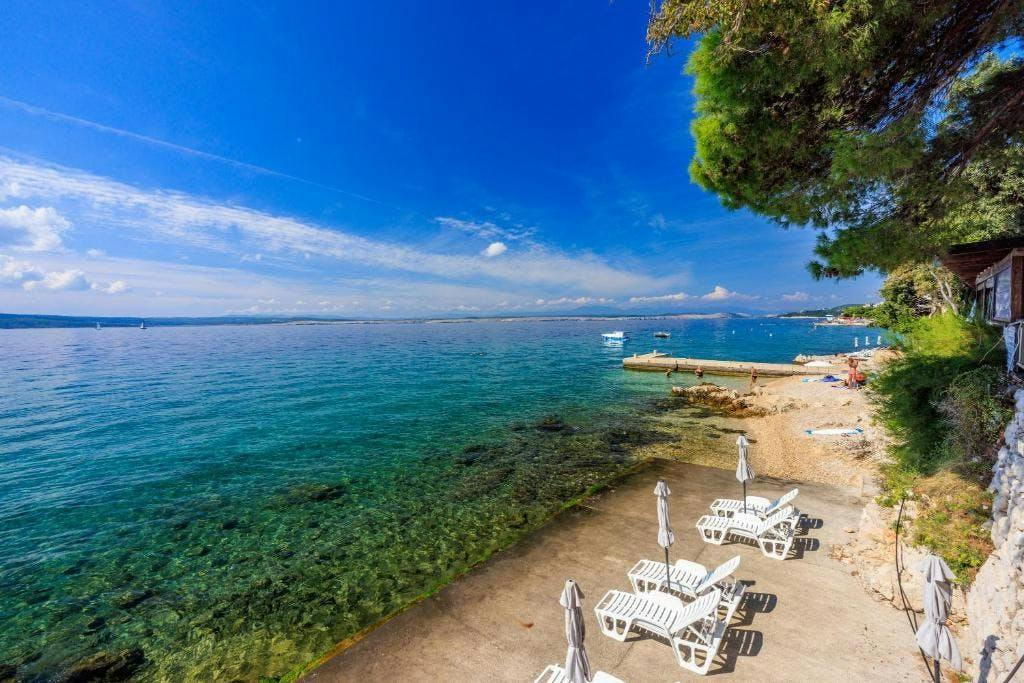 Mediteran Maradiso Hotel by Aminess - Kraj ljeta udvoje u Crikvenici, Crikvenica, Hrvatska - 353 EUR - 3x noćenje u Standard dvokrevetnoj sobi za 2 osobe, Polupansion (buffet doručak i večera)