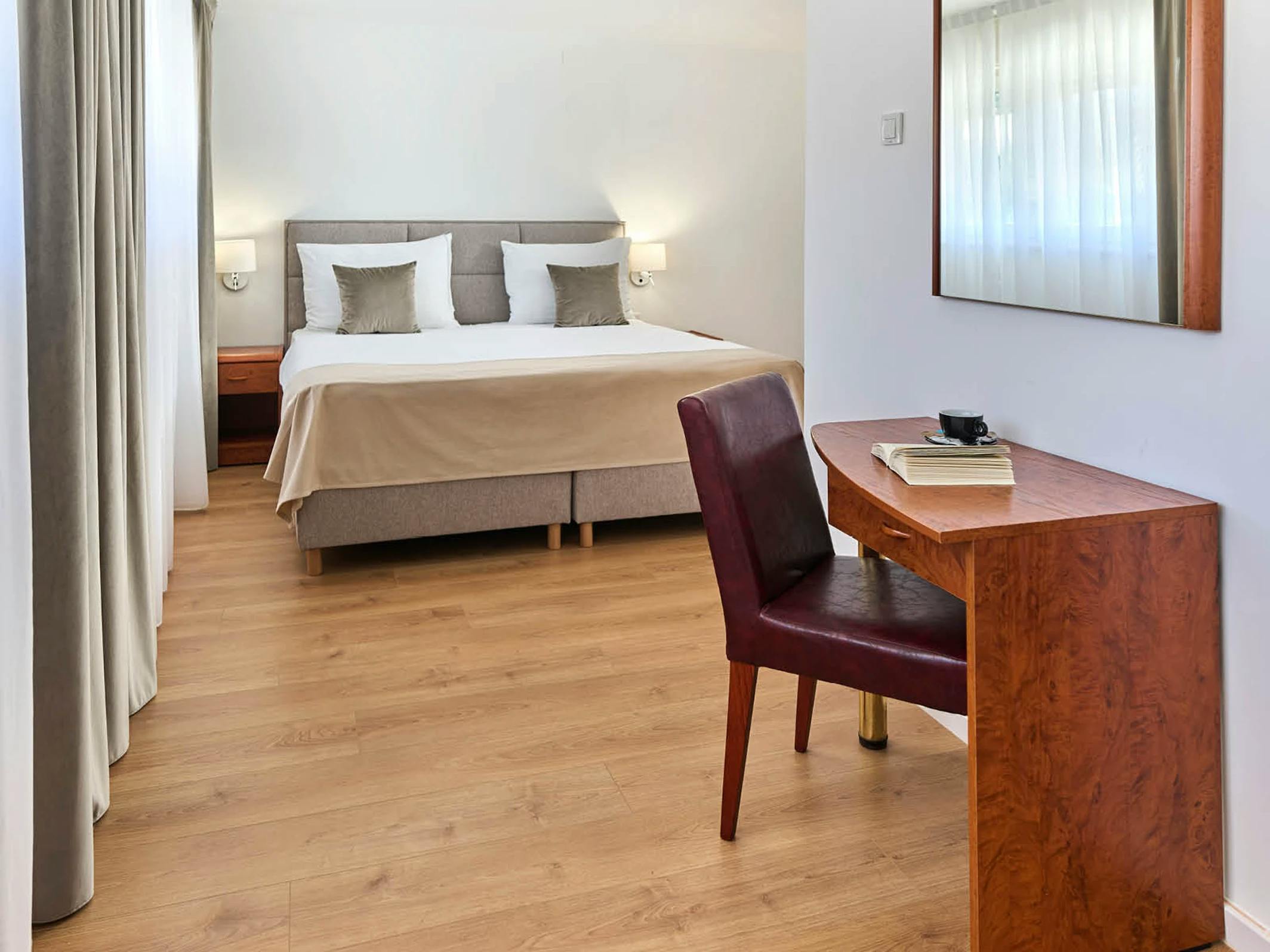 Mediteran Maradiso Hotel by Aminess - Jesenski oddih v dvoje v Crikvenici, Crikvenica, Hrvaška - 156 EUR - 2x nočitev v Standard dvoposteljni sobi za 2 osebi, Polpenzion (samopostrežna zajtrk in večerja)