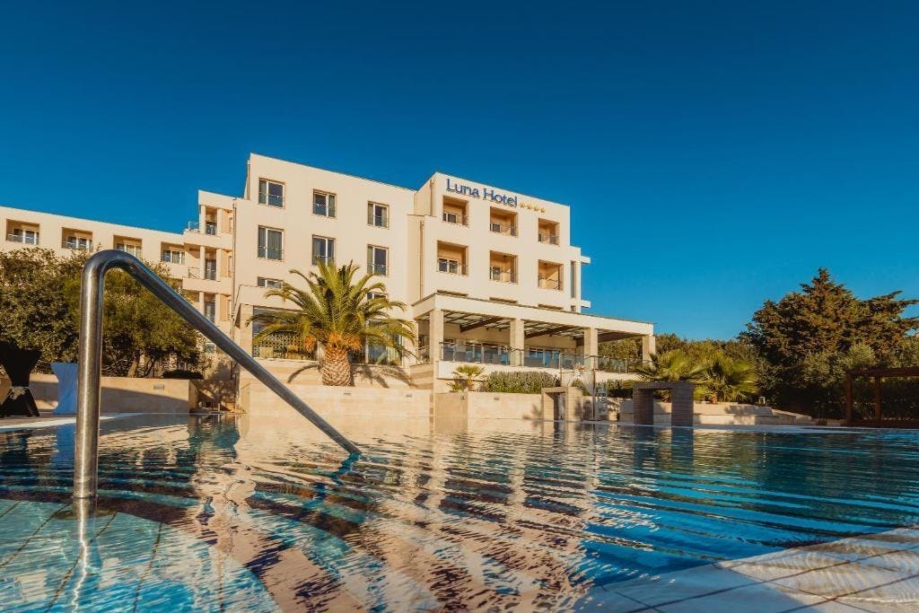 La Luna Island Hotel - All inclusive odmor za velike obitelji na Pagu s uključenom masažom - Posebna akcija