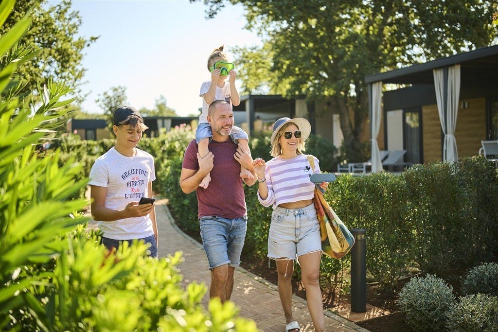 Camping Park Umag - First minute odmor u mobilnim kućicama s bazenom