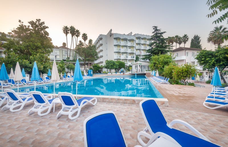 Hunguest Hotel Sun Resort - Odmor u Crnoj Gori, Herceg Novi, Crna Gora - 262 EUR - 2x noćenje u dvokrevetnoj sobi s balkonom za 2 osobe, Polupansion (buffet doručak i večera)
