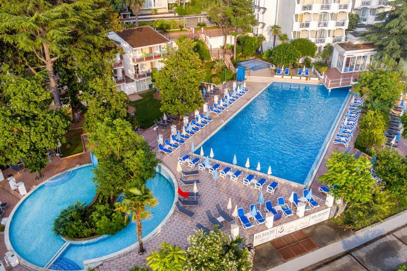 Hunguest Hotel Sun Resort - Odmor u Crnoj Gori, Herceg Novi, Crna Gora - 899 EUR - 5x noćenje u dvokrevetnoj sobi s balkonom za 2 osobe, Polupansion (buffet doručak i večera)