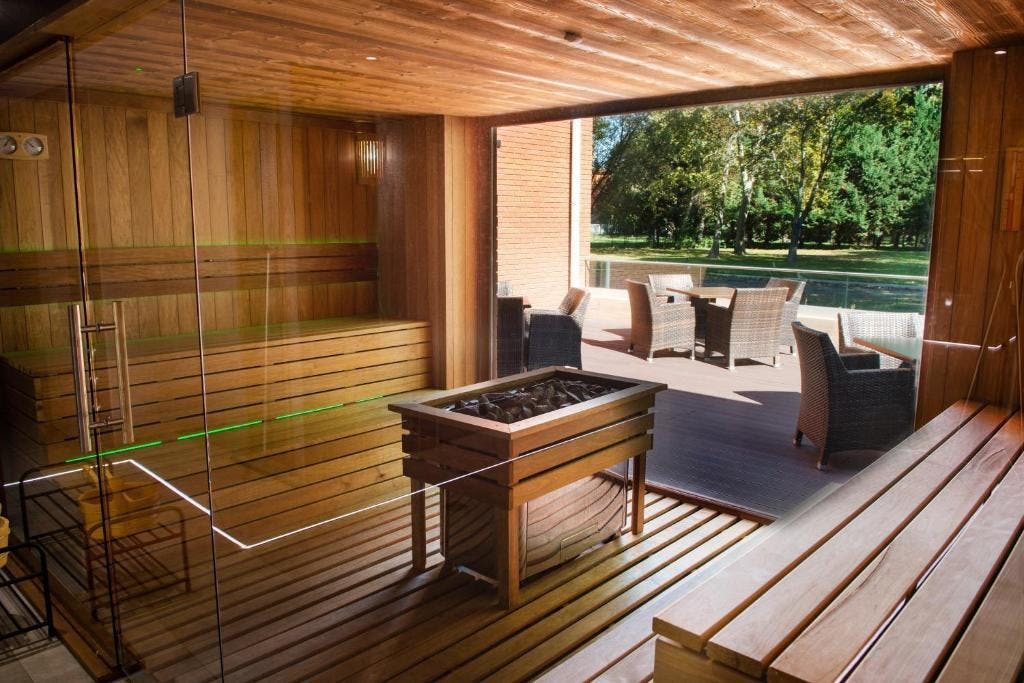 Hotel Azúr - Odmor u Superior obiteljskoj sobi