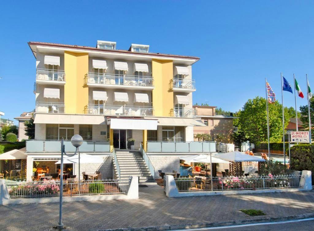 Hotel St. Moritz - Odmor uz talijansku obalu