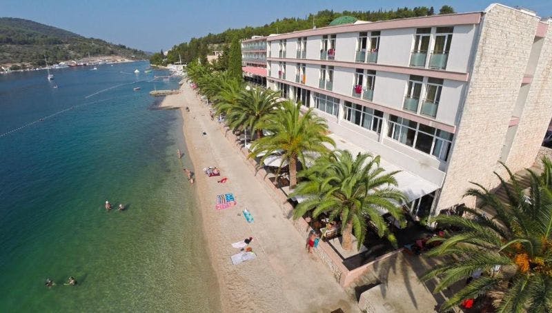 Hotel Posejdon - All inclusive jesen na Korčuli , Vela Luka, Hrvatska - 389 EUR - 3x noćenje u dvokrevetnoj Standard sobi (pogled park) s balkonom za 2 osobe, All inclusive