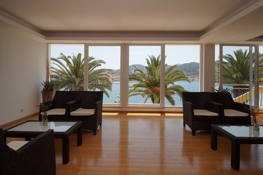 Hotel Posejdon - All inclusive ljeto na Korčuli , Vela Luka, Hrvatska - 625 EUR - 5x noćenje u dvokrevetnoj Standard sobi (pogled park) s francuskim balkonom za 2 osobe, All inclusive